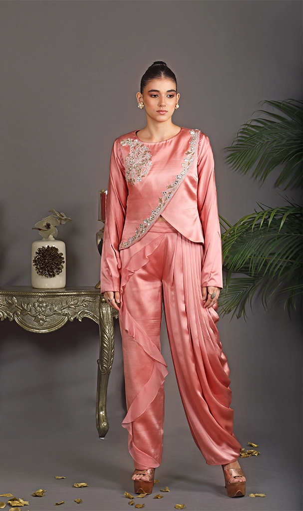 Onion Pink Suit (LN0085)