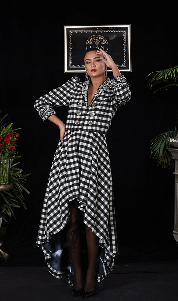 BLACK & WHITE CHEQUERED DRESS : LONG (LN0018)