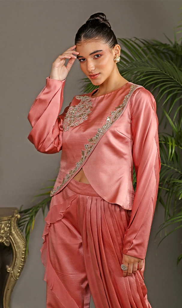 Onion Pink Suit (LN0085)